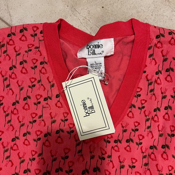 Bonnie and Bill by Holly top - Picture 2 of 2